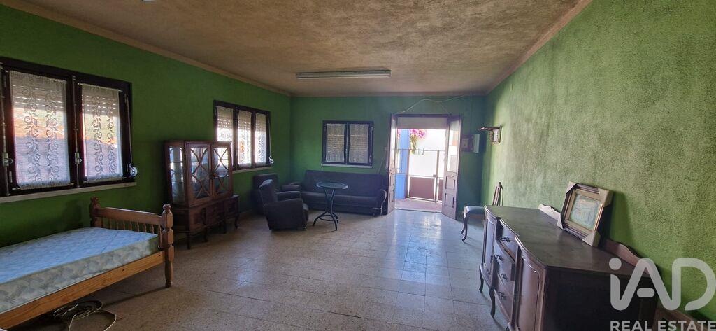House in Santo Isidoro - Image 4