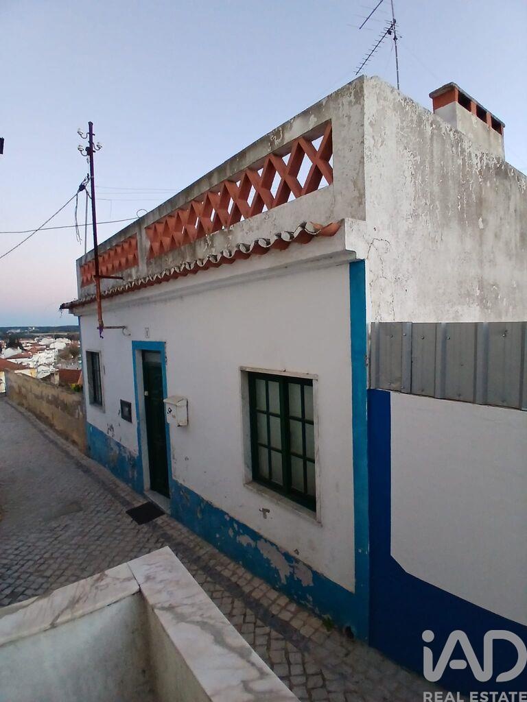 House in Setubal District - view 1