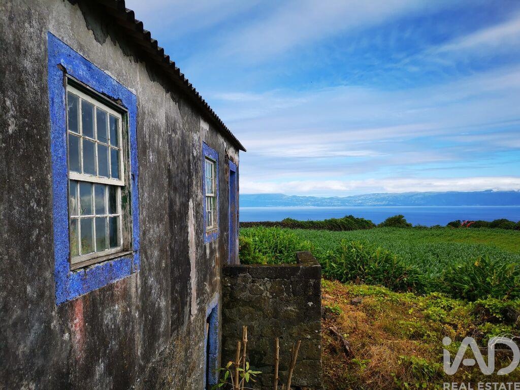 House in Piedade - view 1
