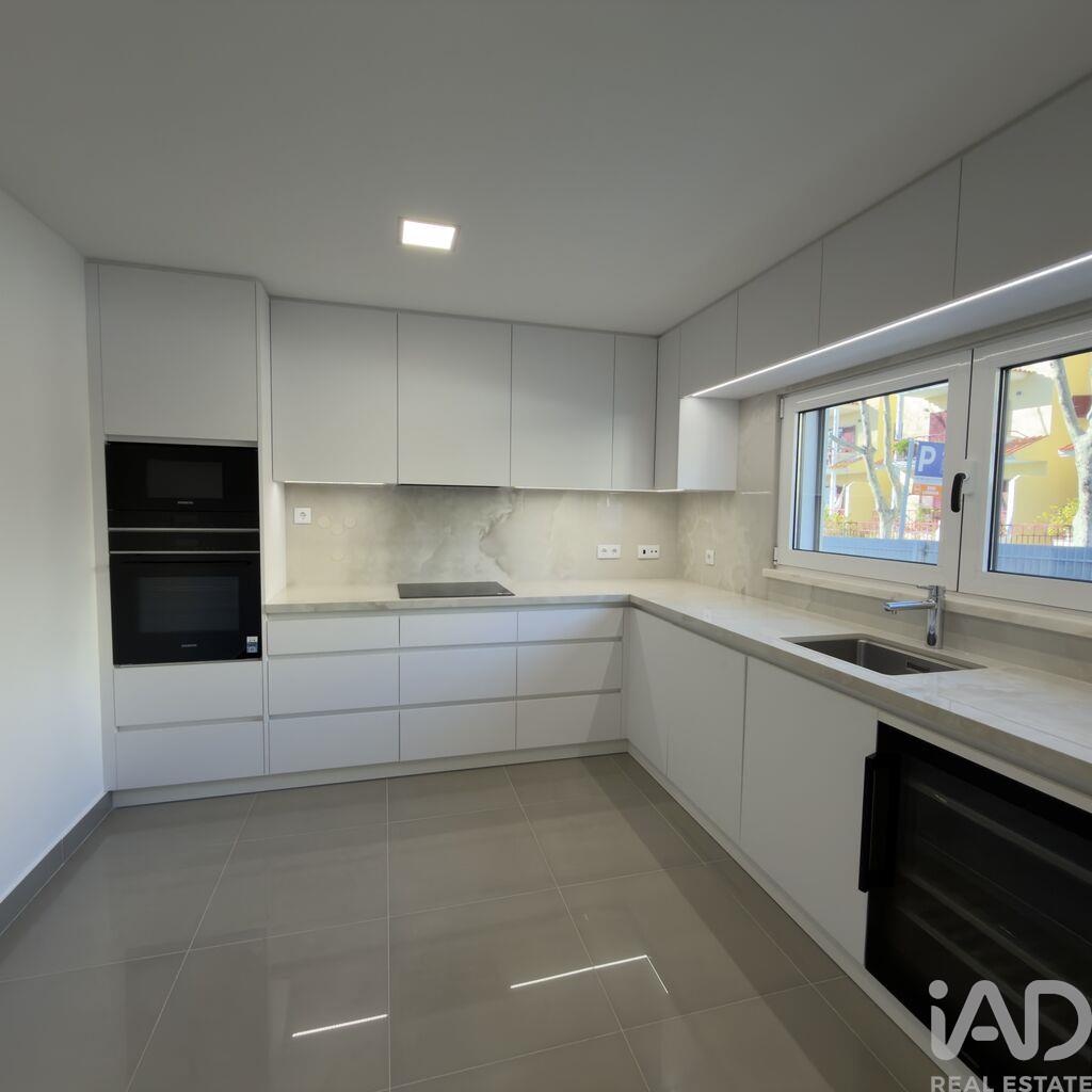 House in Cascais - view 1