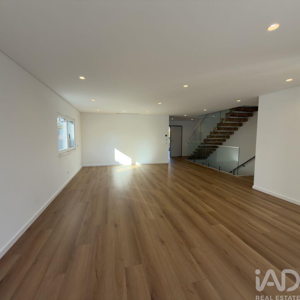 House in Cascais - Image 5