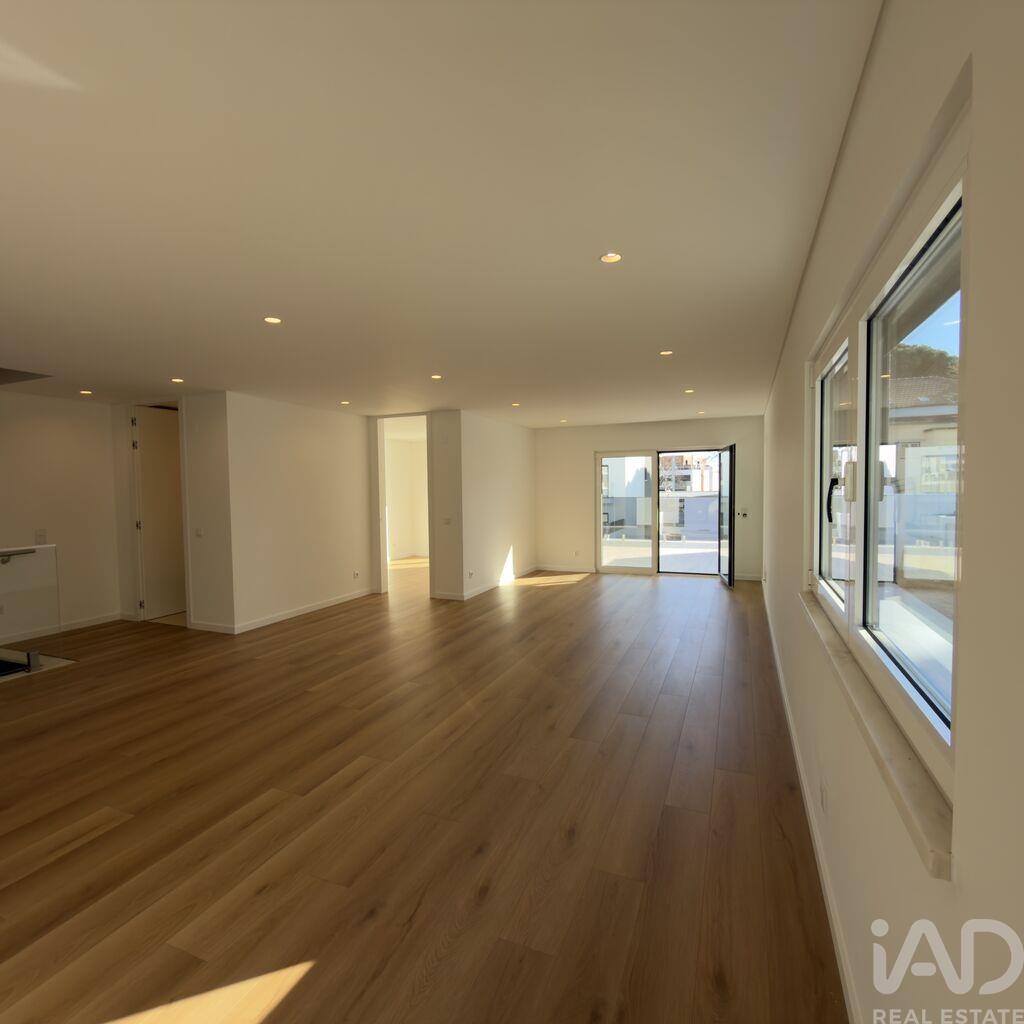 House in Cascais - Image 4