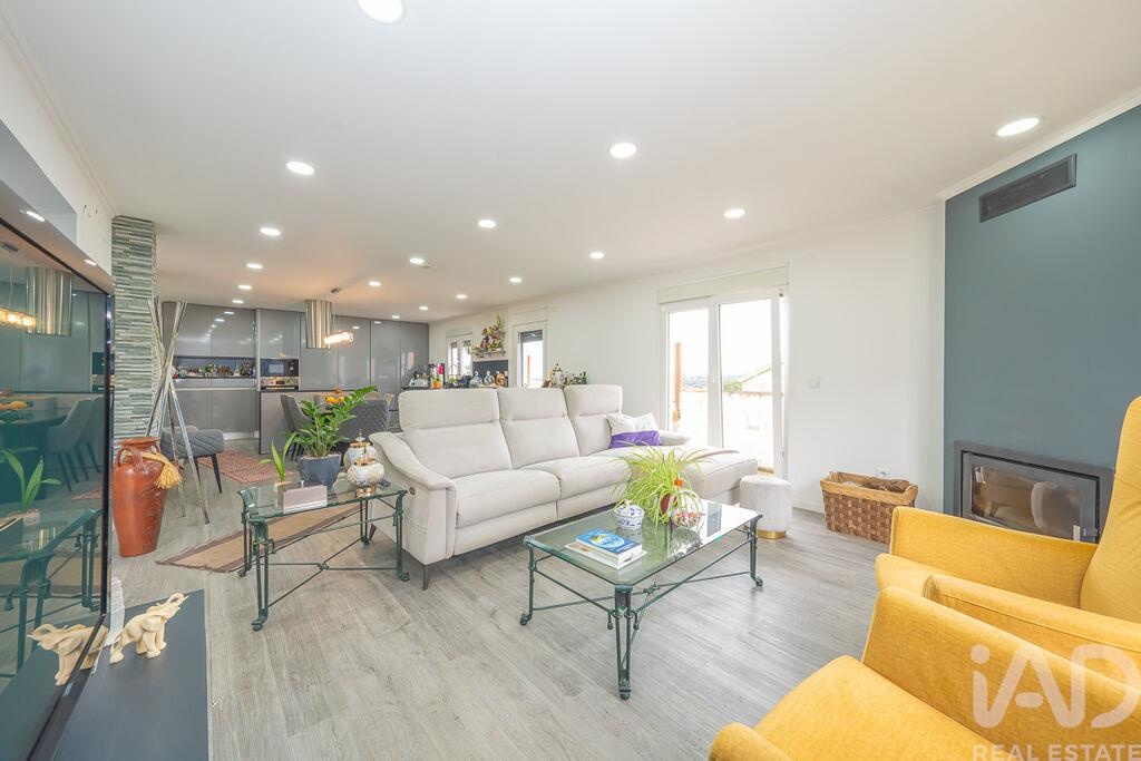 House in Setubal - view 1