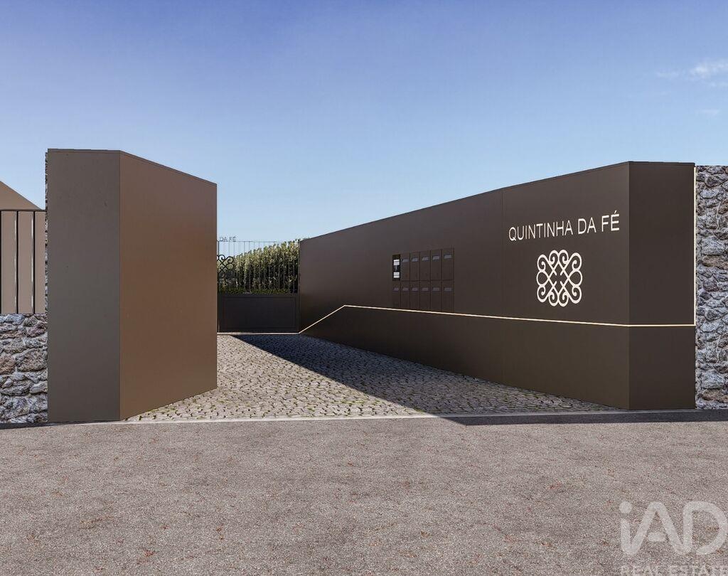 Apartment in Sao Martinho - view 1