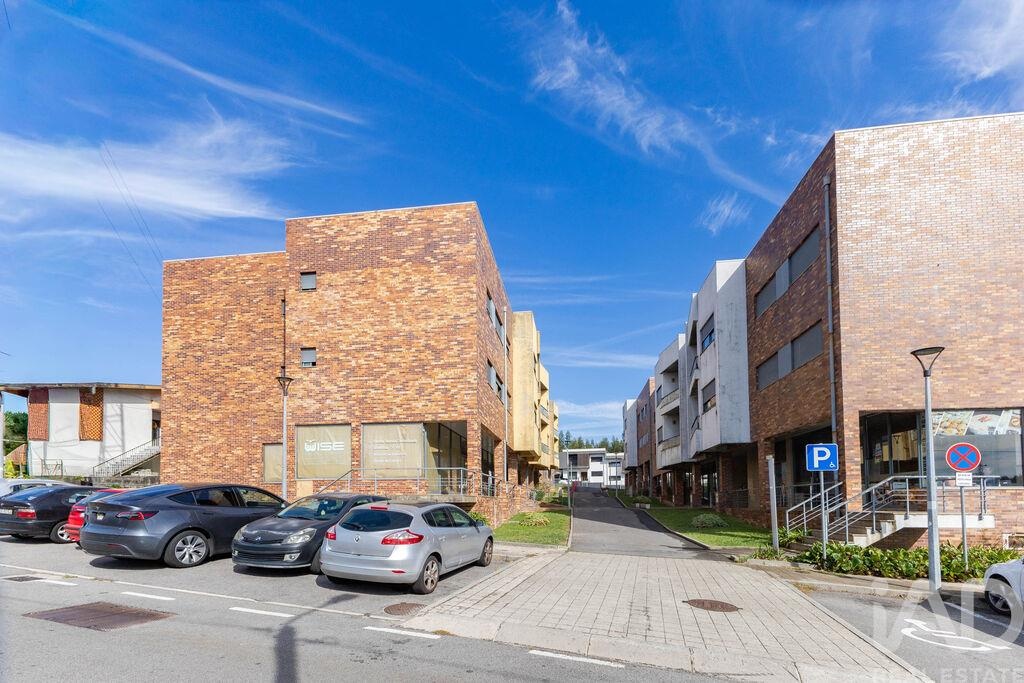 Apartment in Sao Romao do Coronado - Image 2