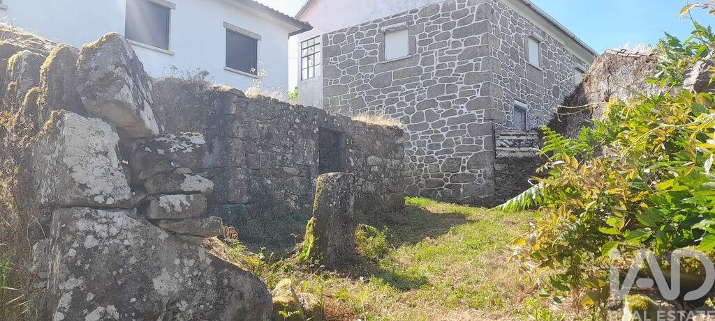 House in Fontoura - view 1