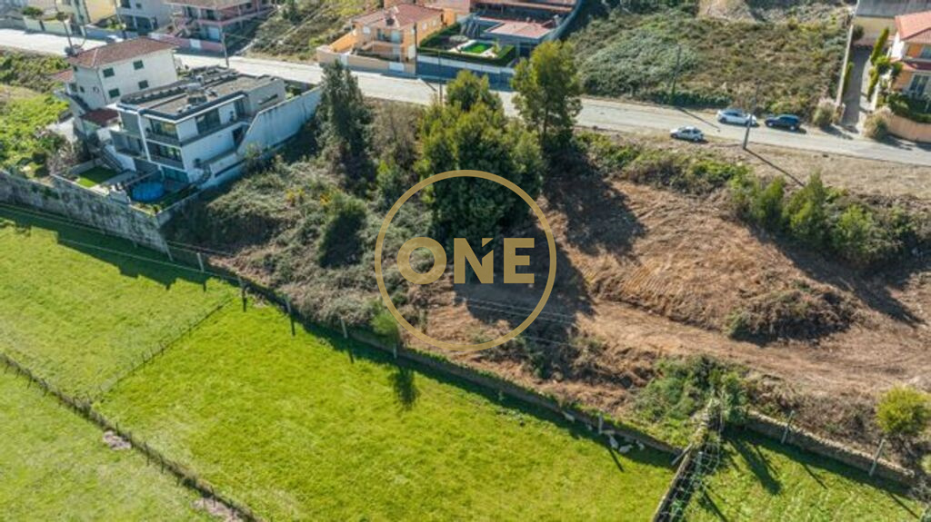 Terreno em Vila Nova de Famalicão