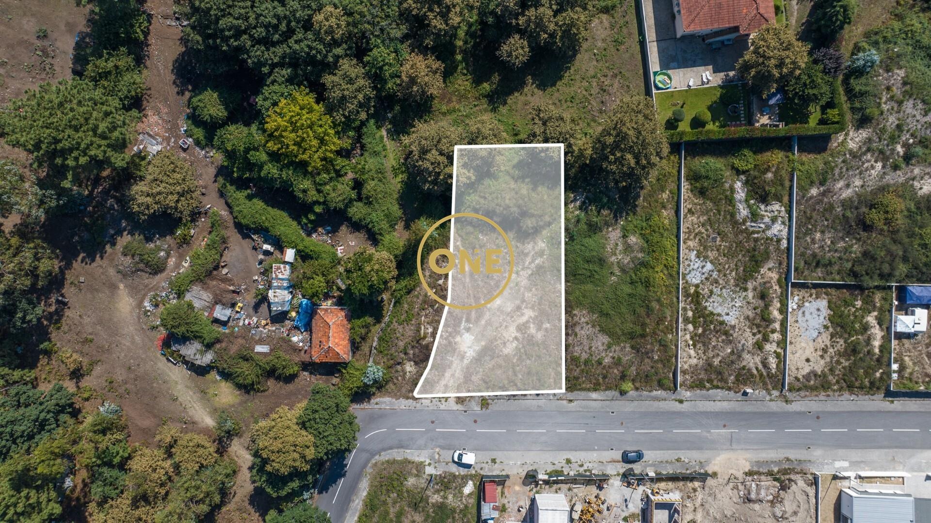 Land for sale in Vila Nova de Famalicão, Portugal — €100,000