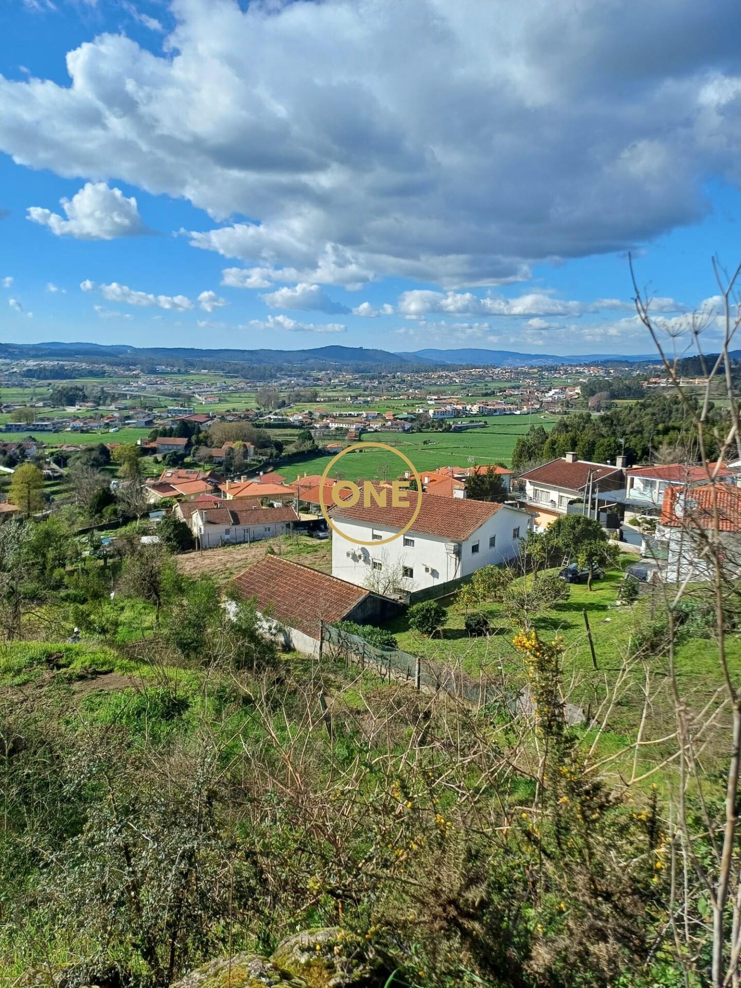 Land for sale in Vila Nova de Famalicão, Portugal — €169,000