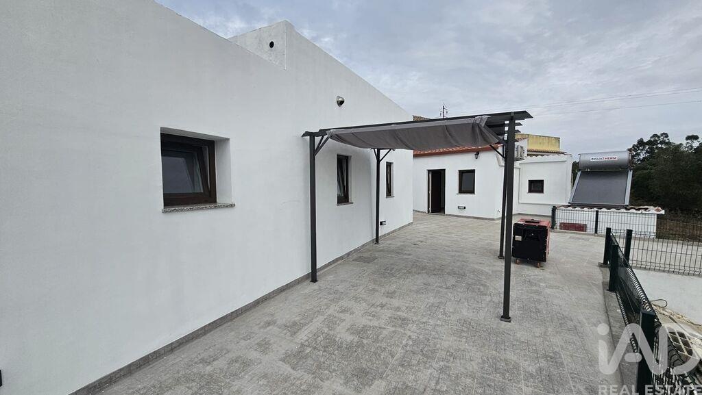 House in Salir - Image 2