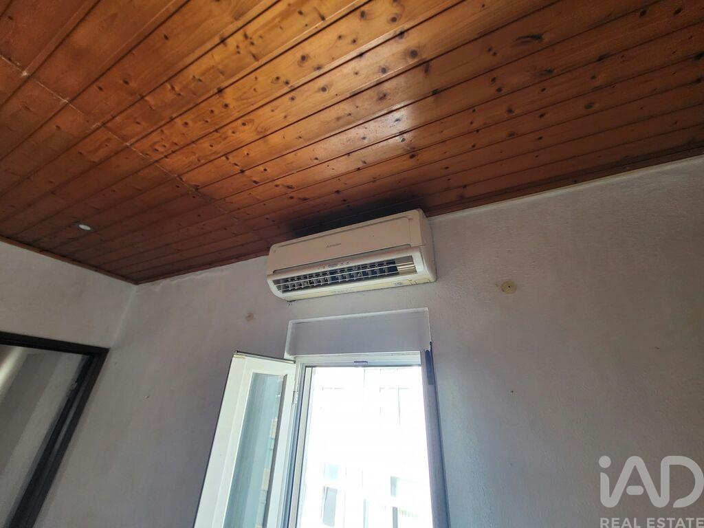 Apartment in Alges - Image 3