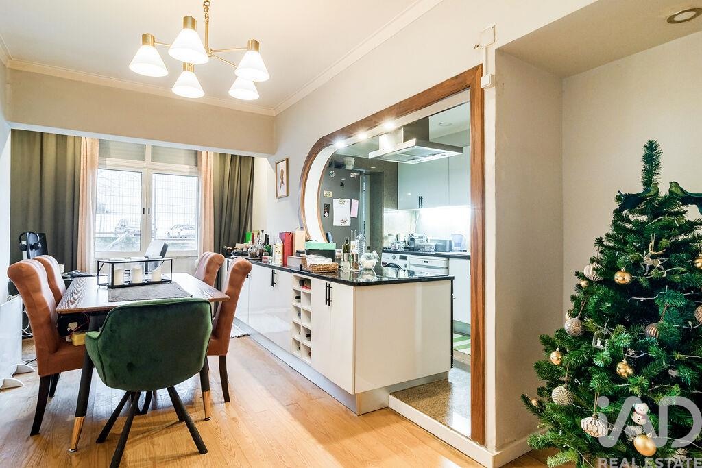 Apartment in Almada - view 1