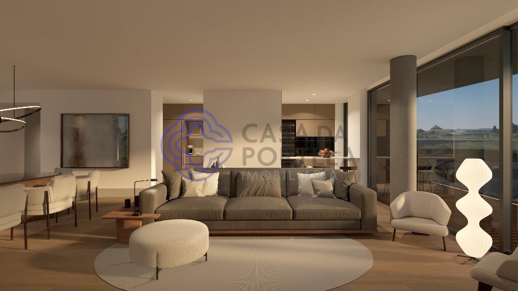 T4 Duplex com Rooftop Privativo, Oliveira do Douro, Vila Nova de Gaia