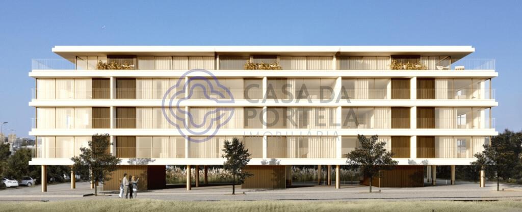 Apartamento T3 de Luxo no Douro Atlântico III — Um Refúgio de Elegância entre o Rio e o Mar