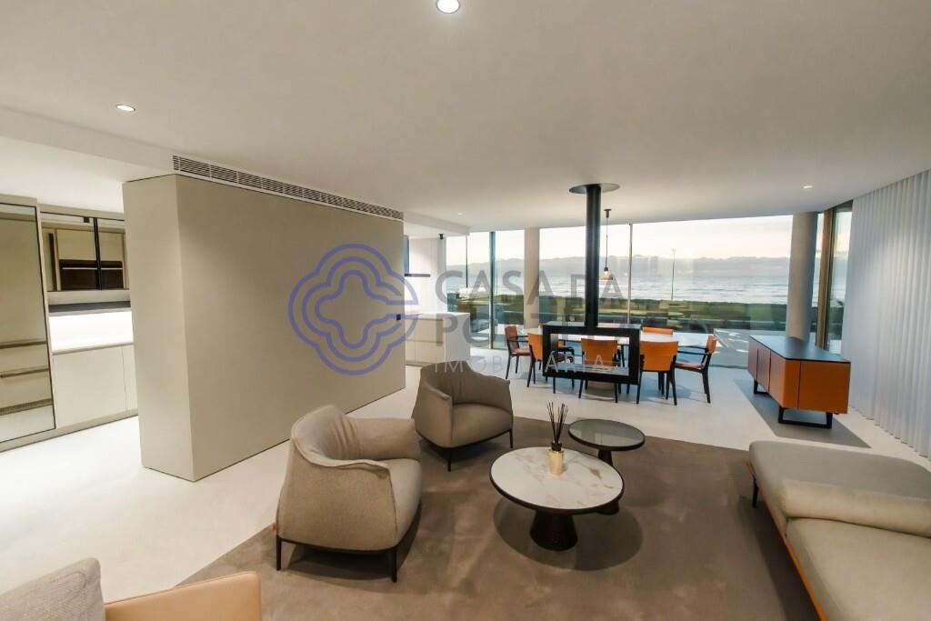Moradia de Luxo em Primeira Linha de Mar, Canidelo, Vila Nova de Gaia