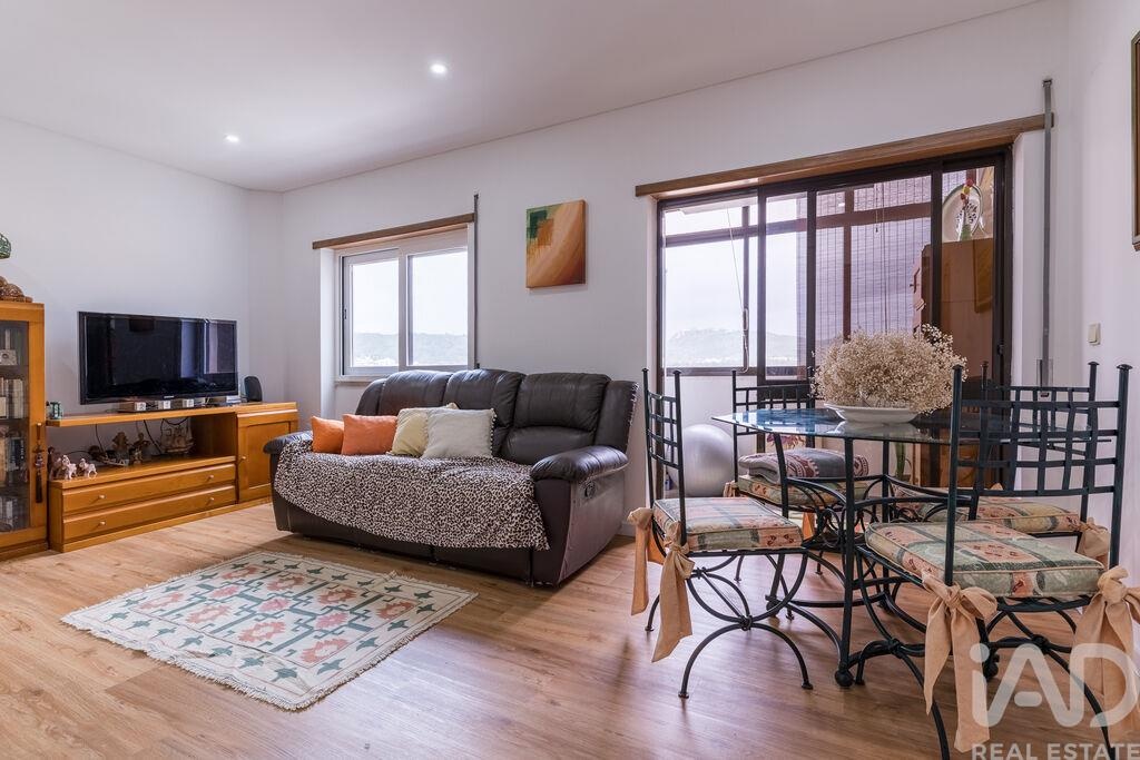 Apartment in Setubal - view 1
