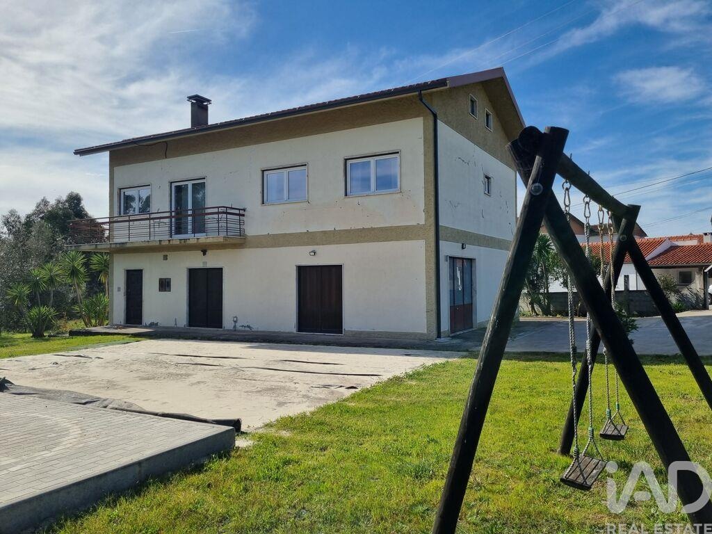 House in Sao Miguel de Poiares - Image 3