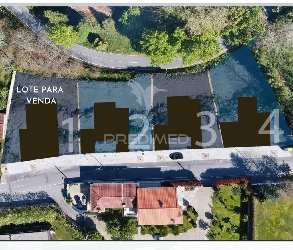 Land for sale in Guimarães, Portugal — €125,000