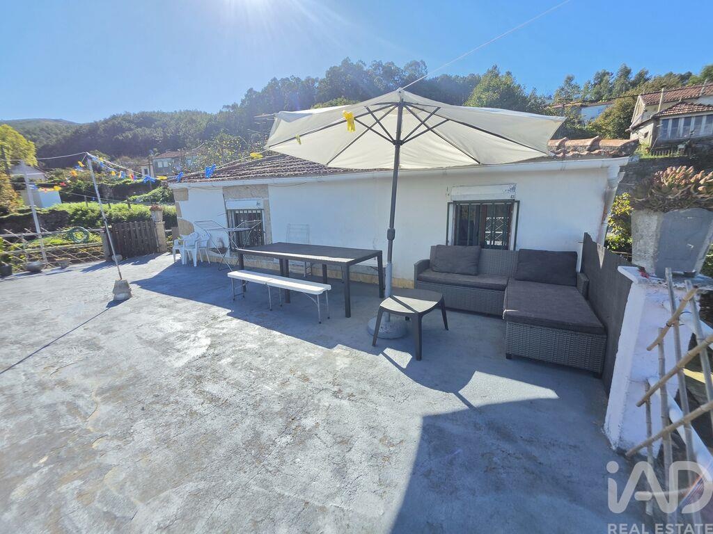 House in Reboreda - view 1