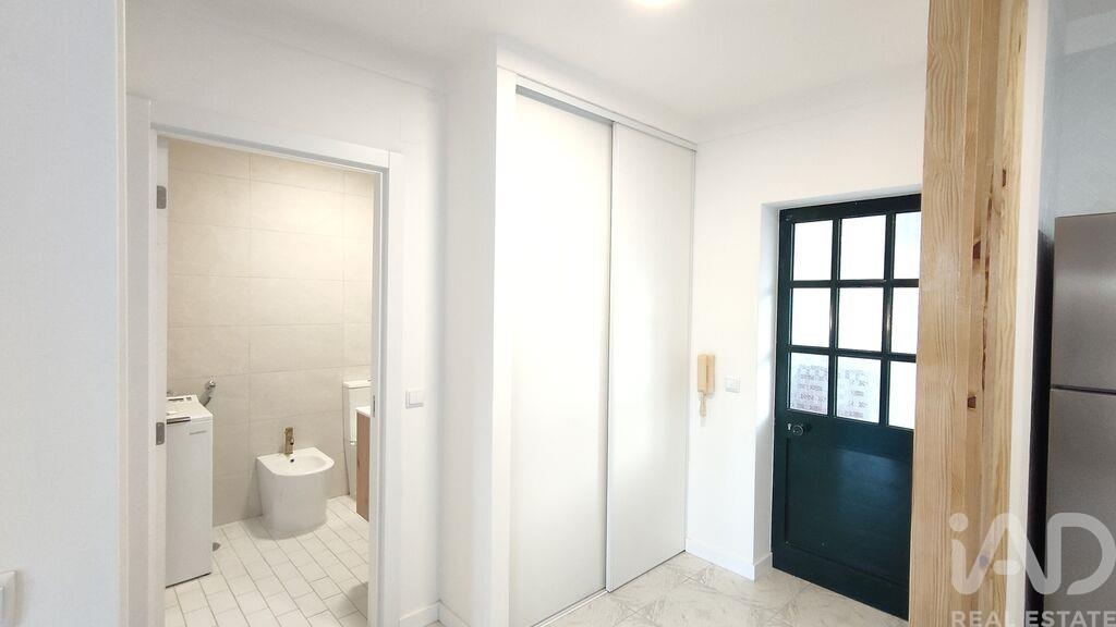 Apartment in Vila Nova de Cerveira - Image 3
