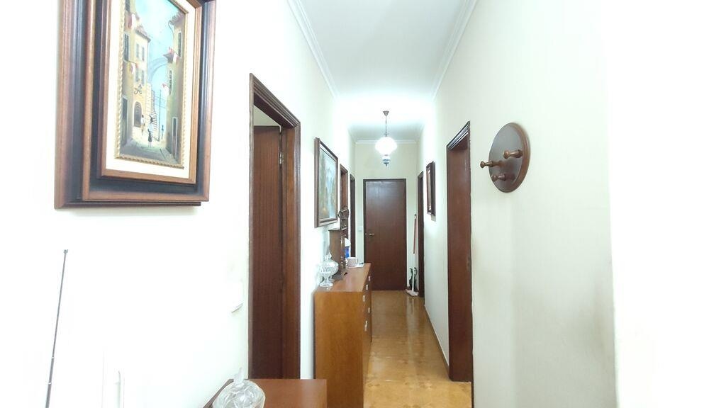 Apartment in Ponte de Lima - Image 3