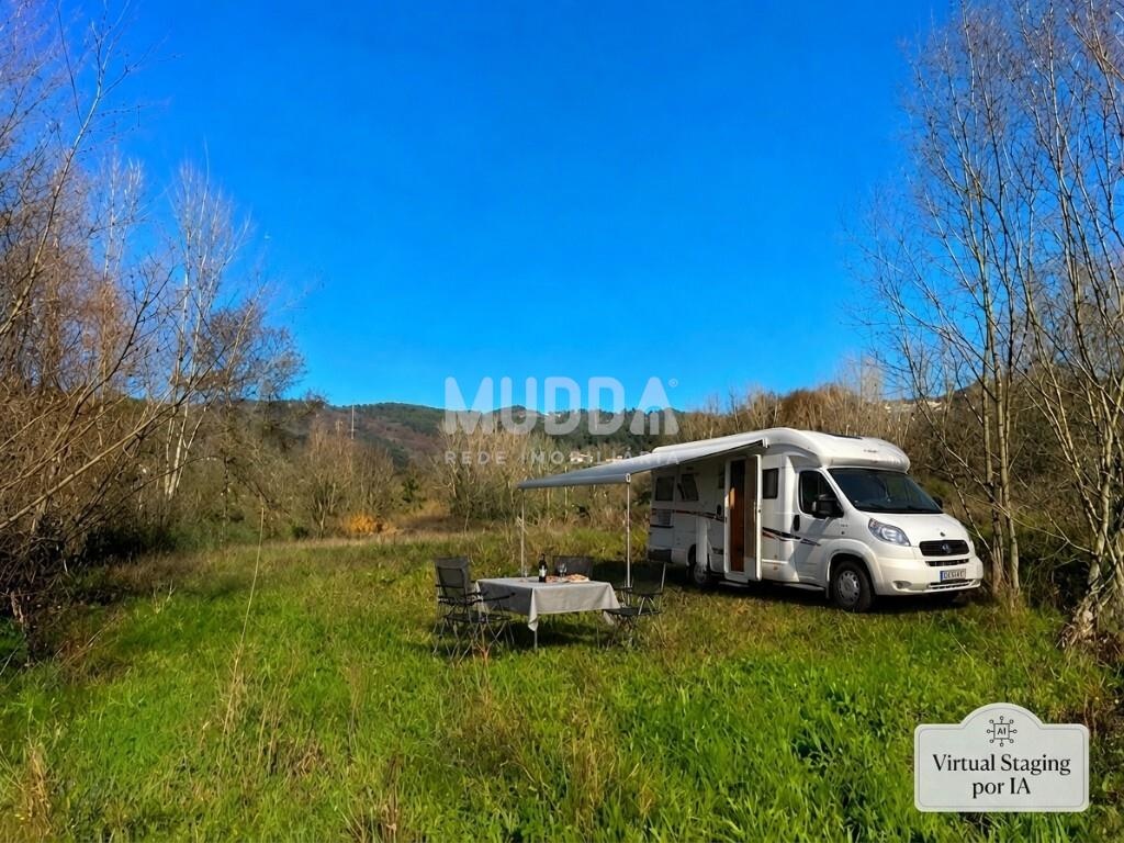 Terreno com Frente para Ribeira | 700 m² | Baião | Apenas 9.900 €