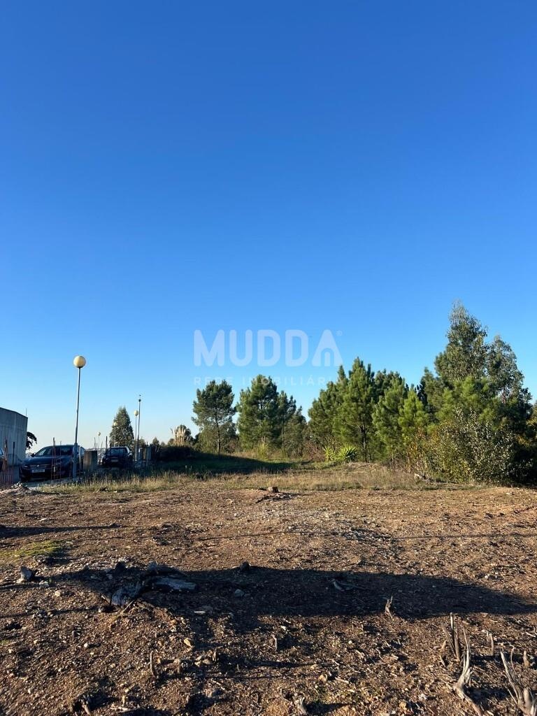 Lotes de Terreno p/Construção a 6min do Centro Comercial 8ºAvenida