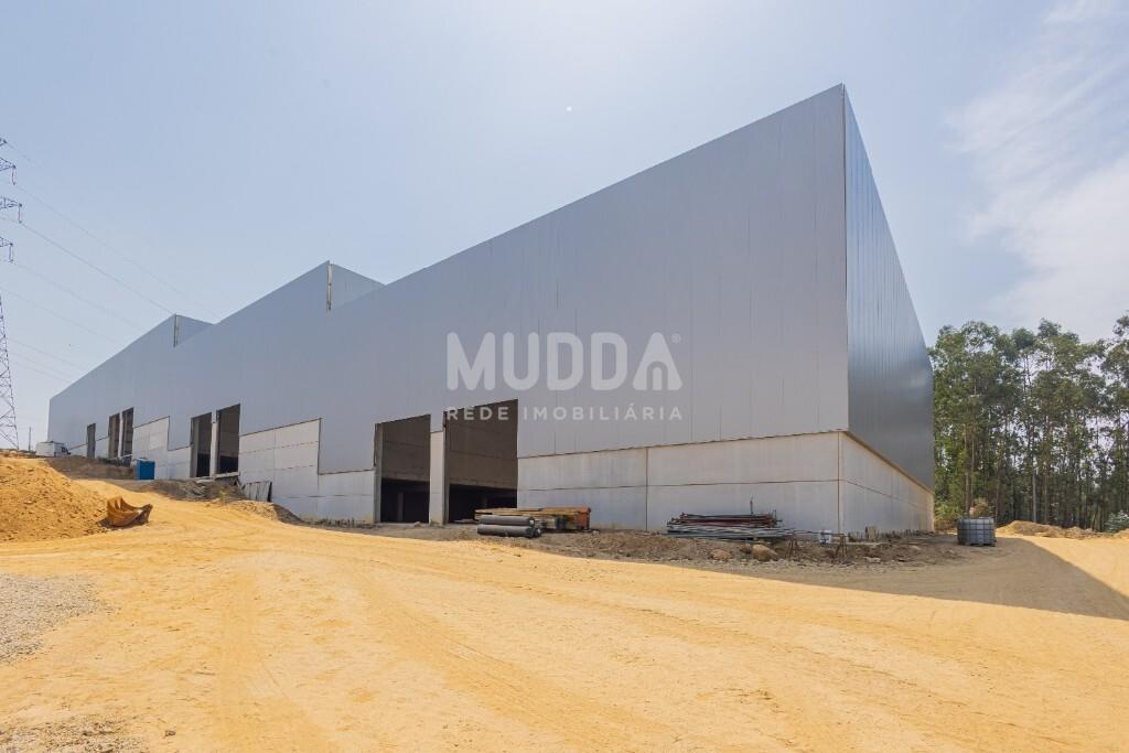 Armazéns novos para arrendamento na ZI da Farrapa - Arouca