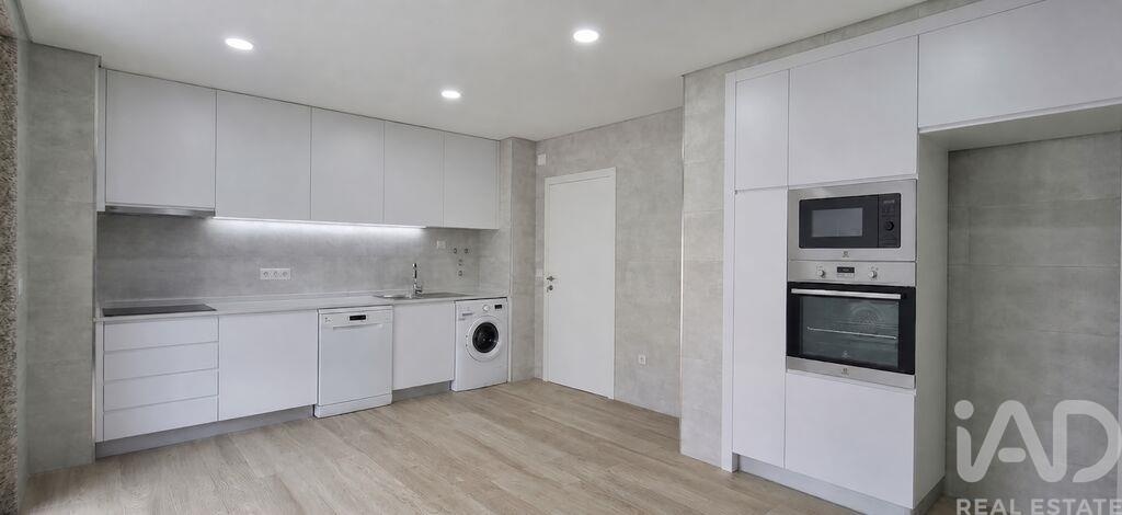 Apartment in Covilha (Sao Pedro) - view 1