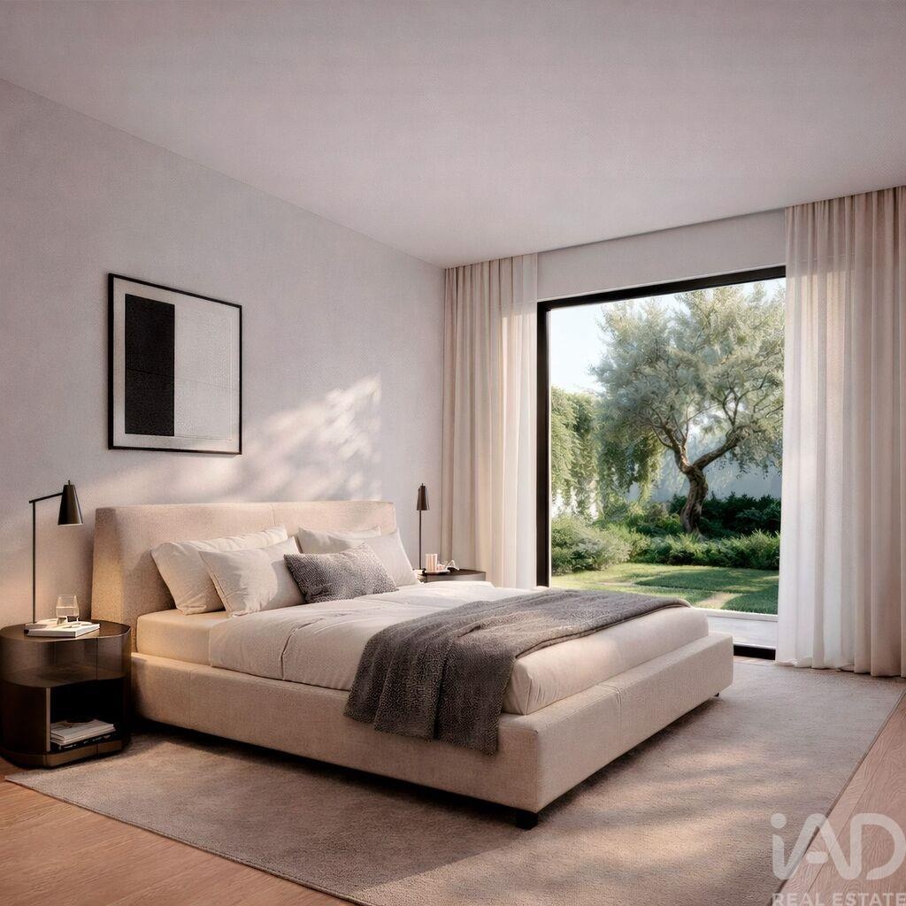 Apartment in Paranhos - view 1