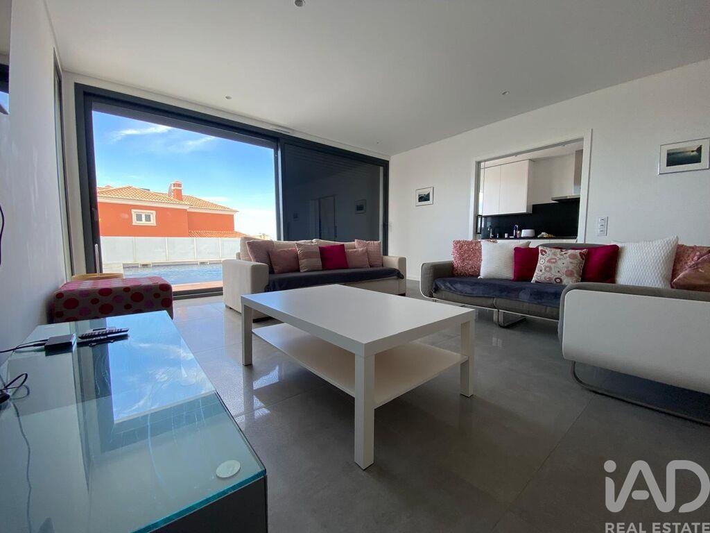 House in Correeira - Image 5