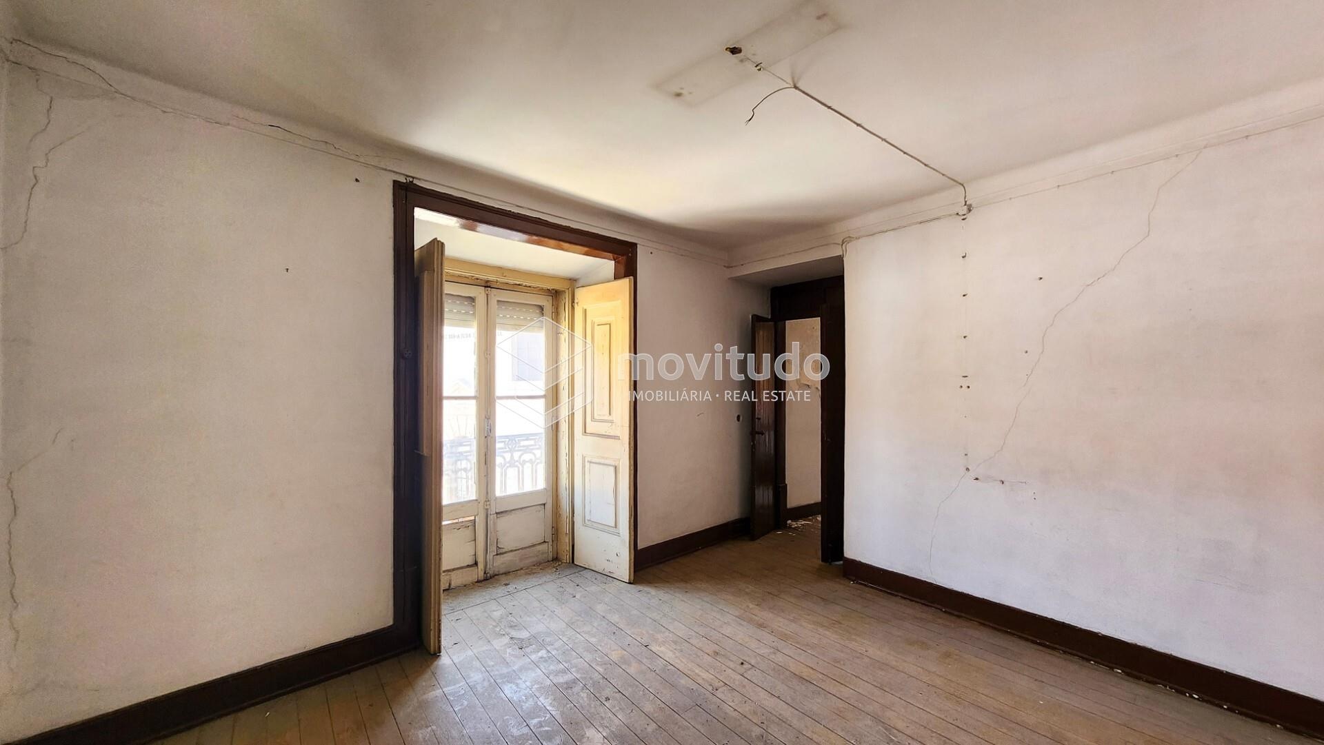 3ª Sala  Piso 1 Prédio Alverca