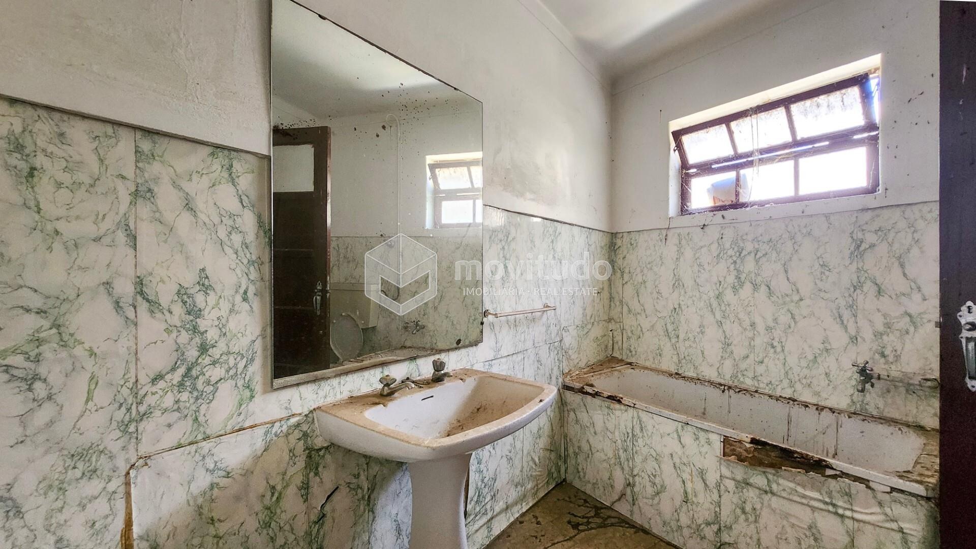 WC Piso 1 Prédio Alverca