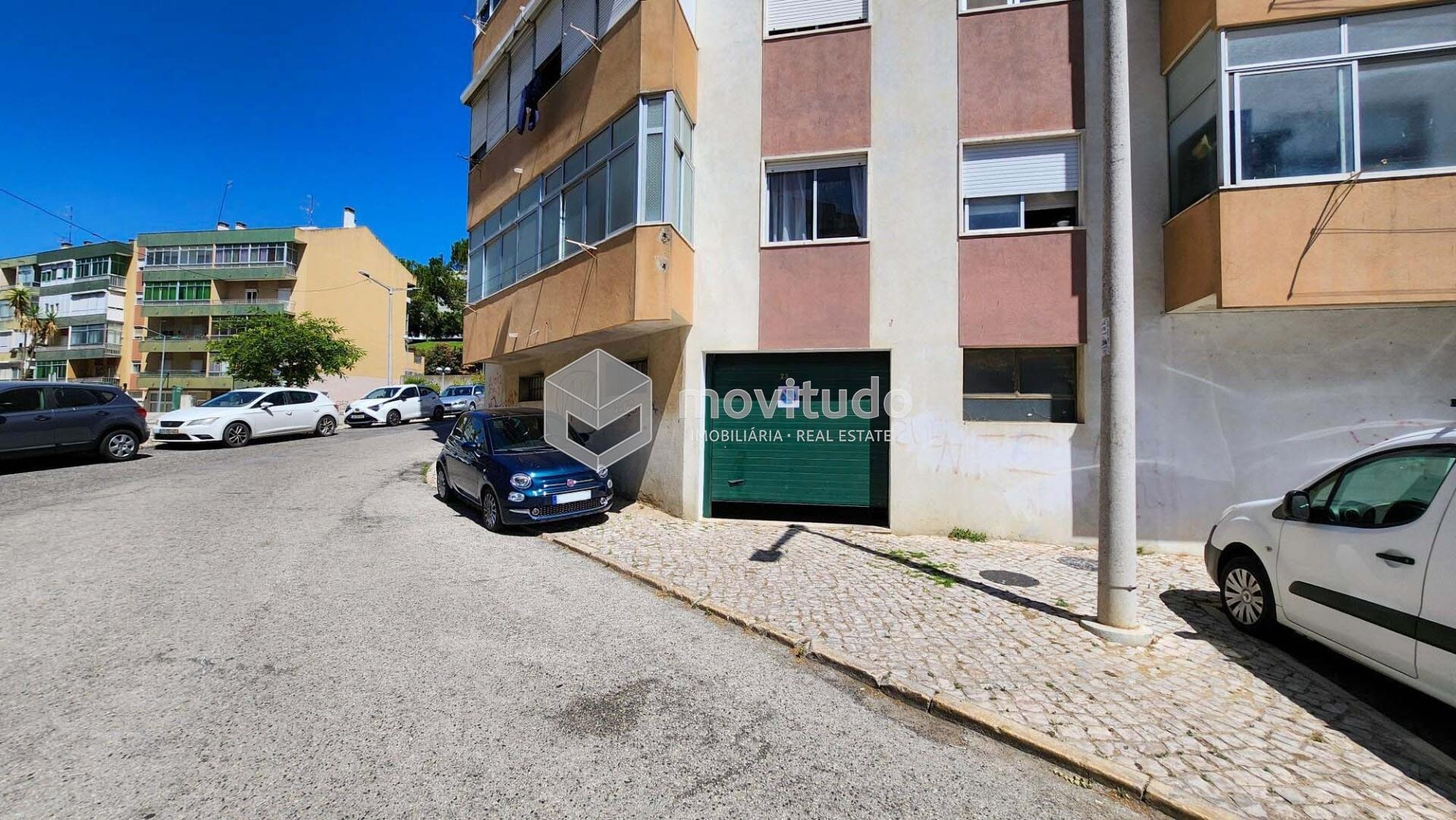 ARMAZÉM FORTE DA CASA C/ 93 m2