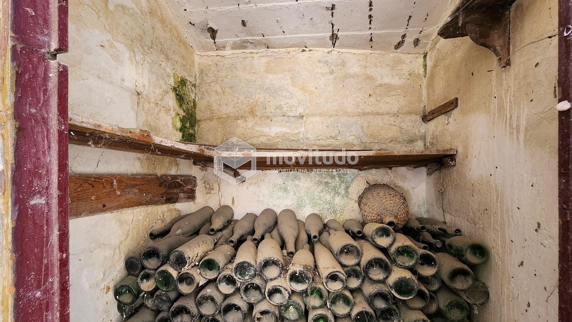 Arrumos 2 Prédio Alverca