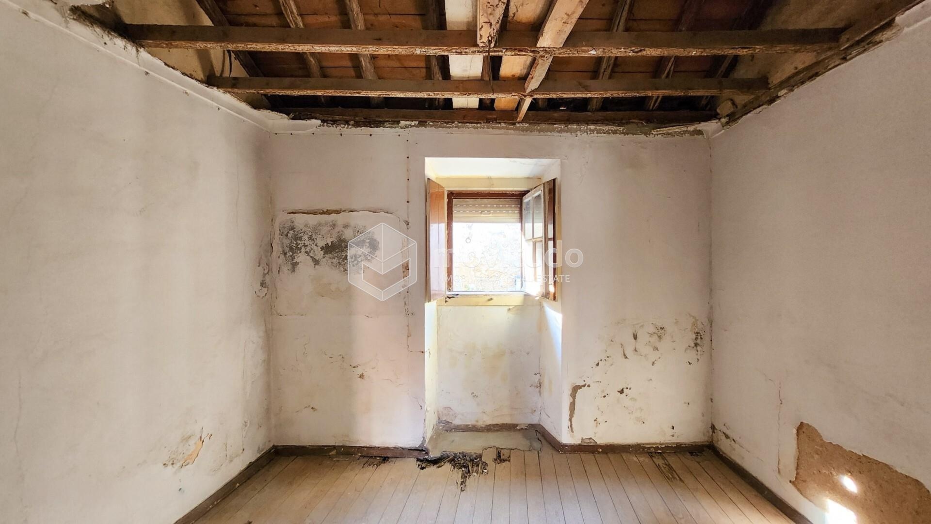 Parte Trazeira da 3ª Sala Piso 1 Prédio de Alverca