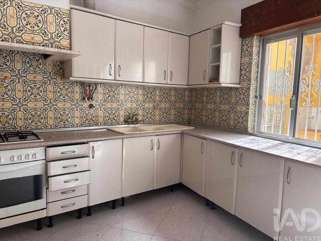 House in Sao Pedro - Image 5