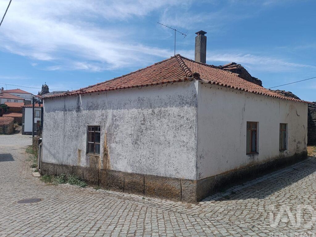 House in Sanhoane - Image 4