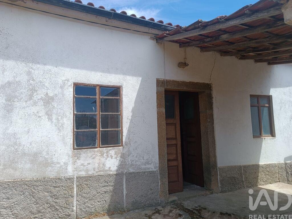 House in Sanhoane - Image 3