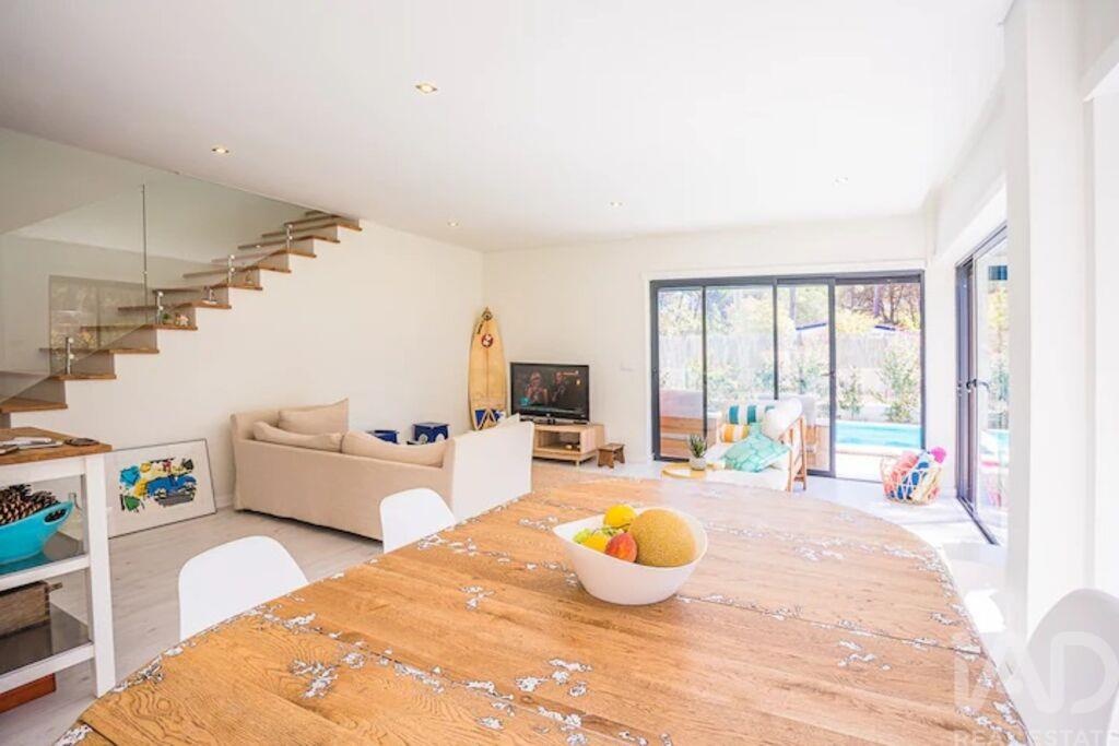 House in Castelo - Image 5