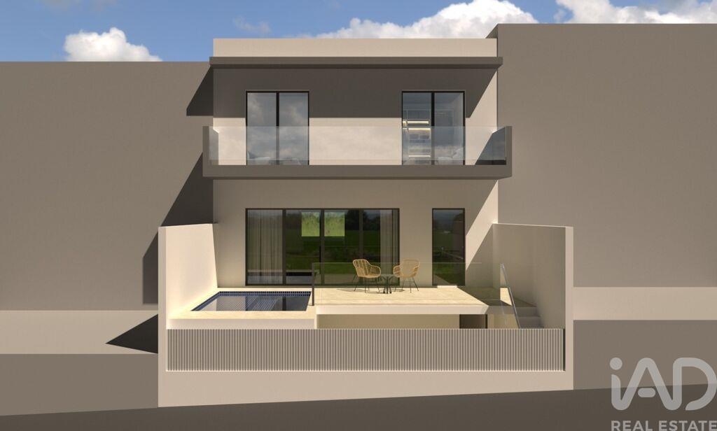 House in Estombar - view 1