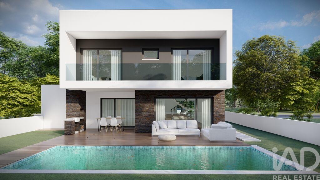 House in Fernao Ferro - view 1