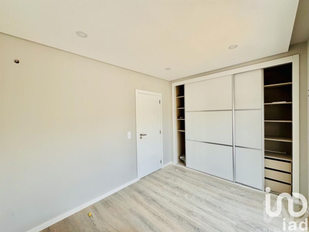 House in Fernao Ferro - Image 2