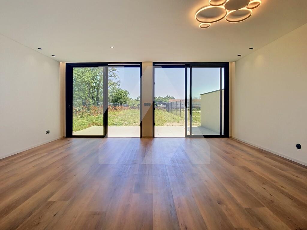MORADIA EM BANDA – T3 | VILLAS DA MADRIA