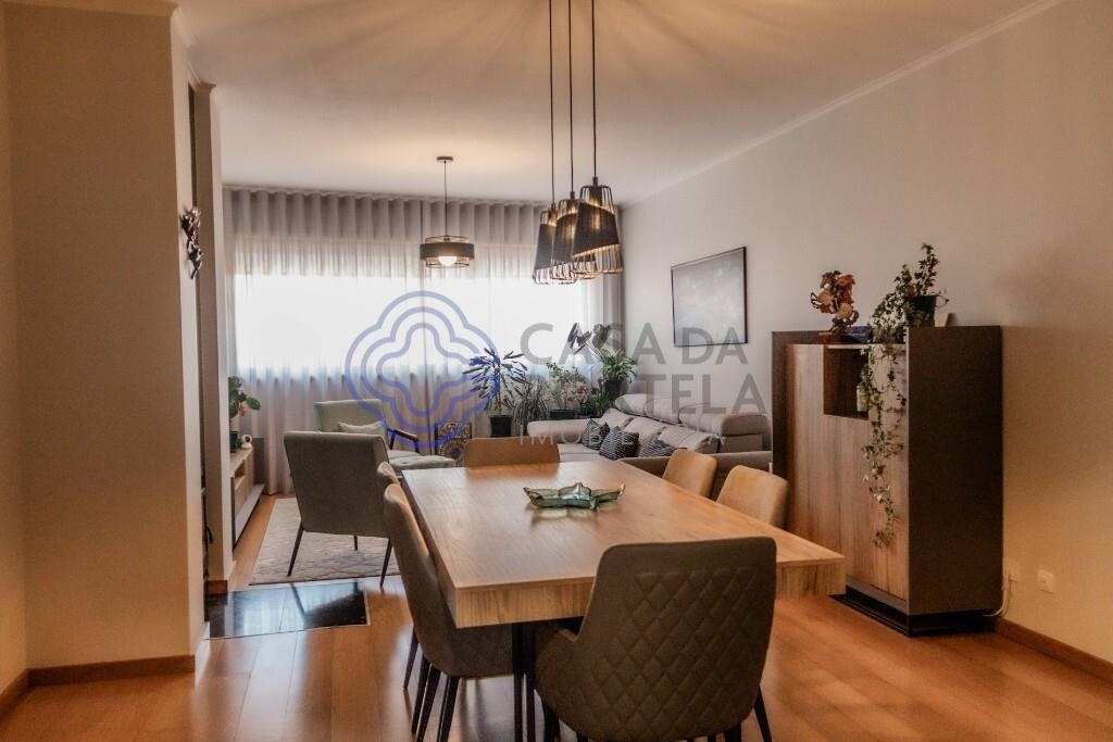 Excelente T3 no Coração de Vila Nova de Gaia, Mobilado, Garagem e Localização Privilegiada