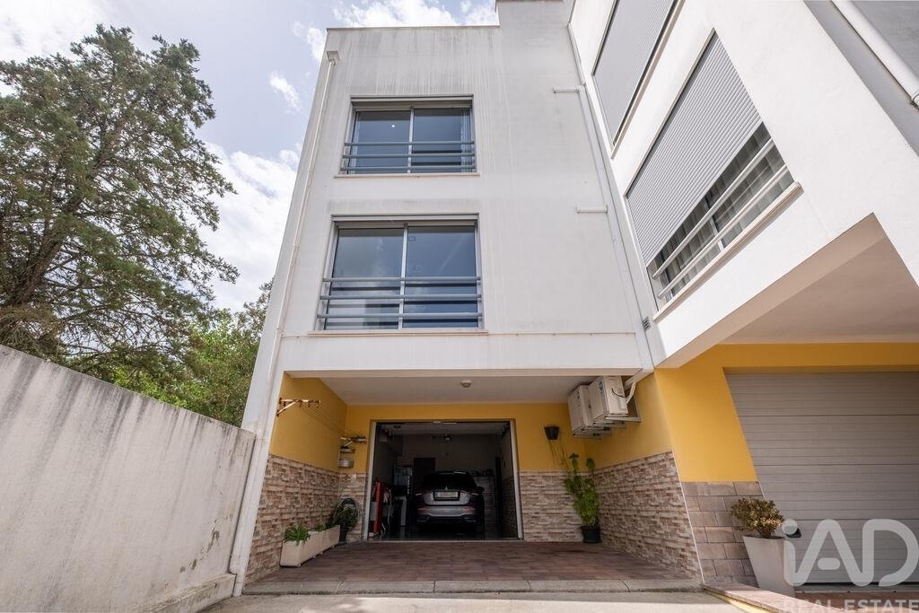 House in Penacova - Image 3