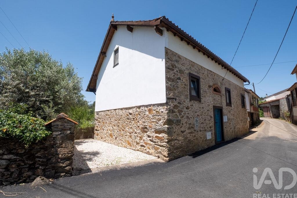 House in Carvalho - view 1