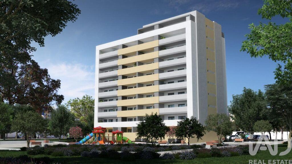 Apartment in Portimao - Image 3