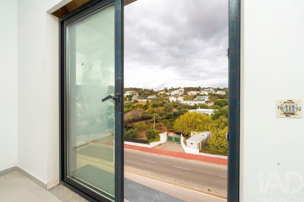 Apartment in Sao Bras de Alportel - Image 5