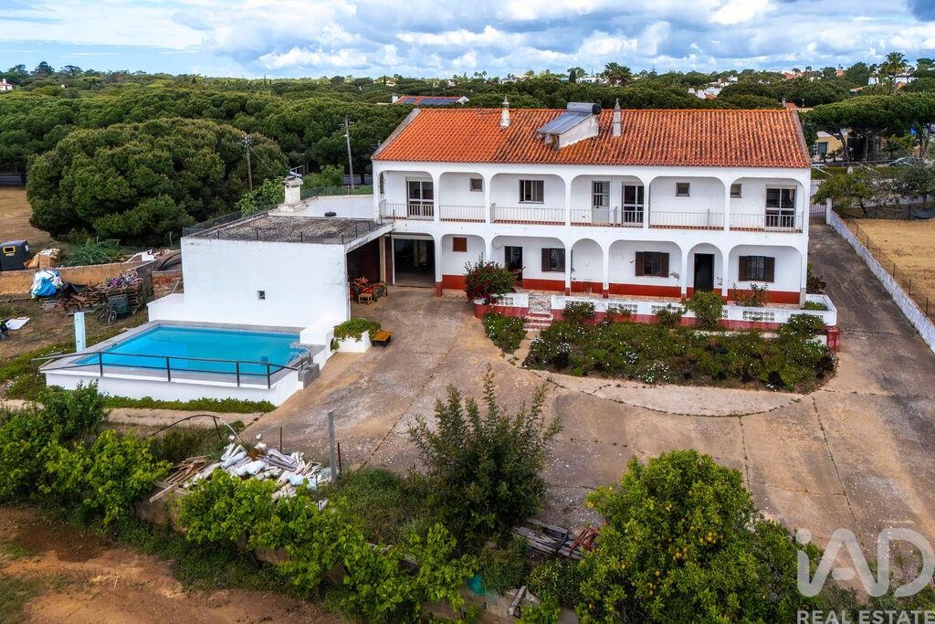 House in Quarteira - view 1